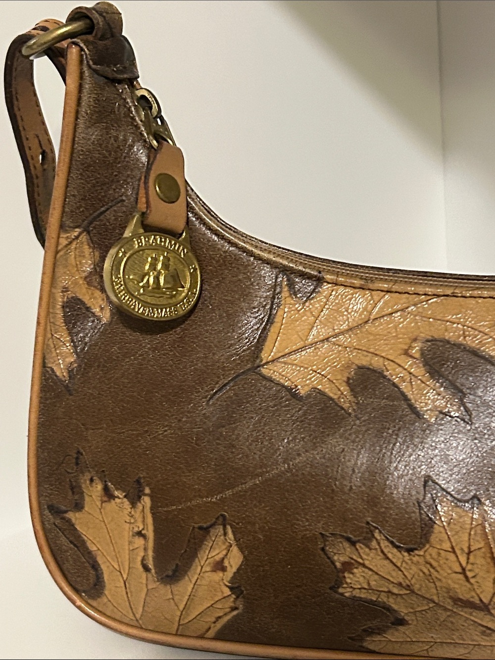 Brahmin Brown Leather Shoulder Bag with Tan Leaf Accents - Picture 3 of 12